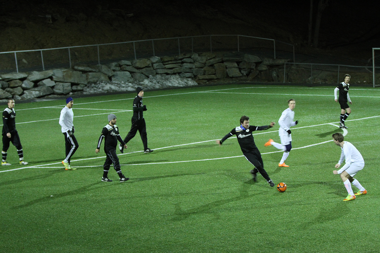 Øystein Winsnes scoret i sin andre kamp på rad - men var ikke like heldig med alle touch